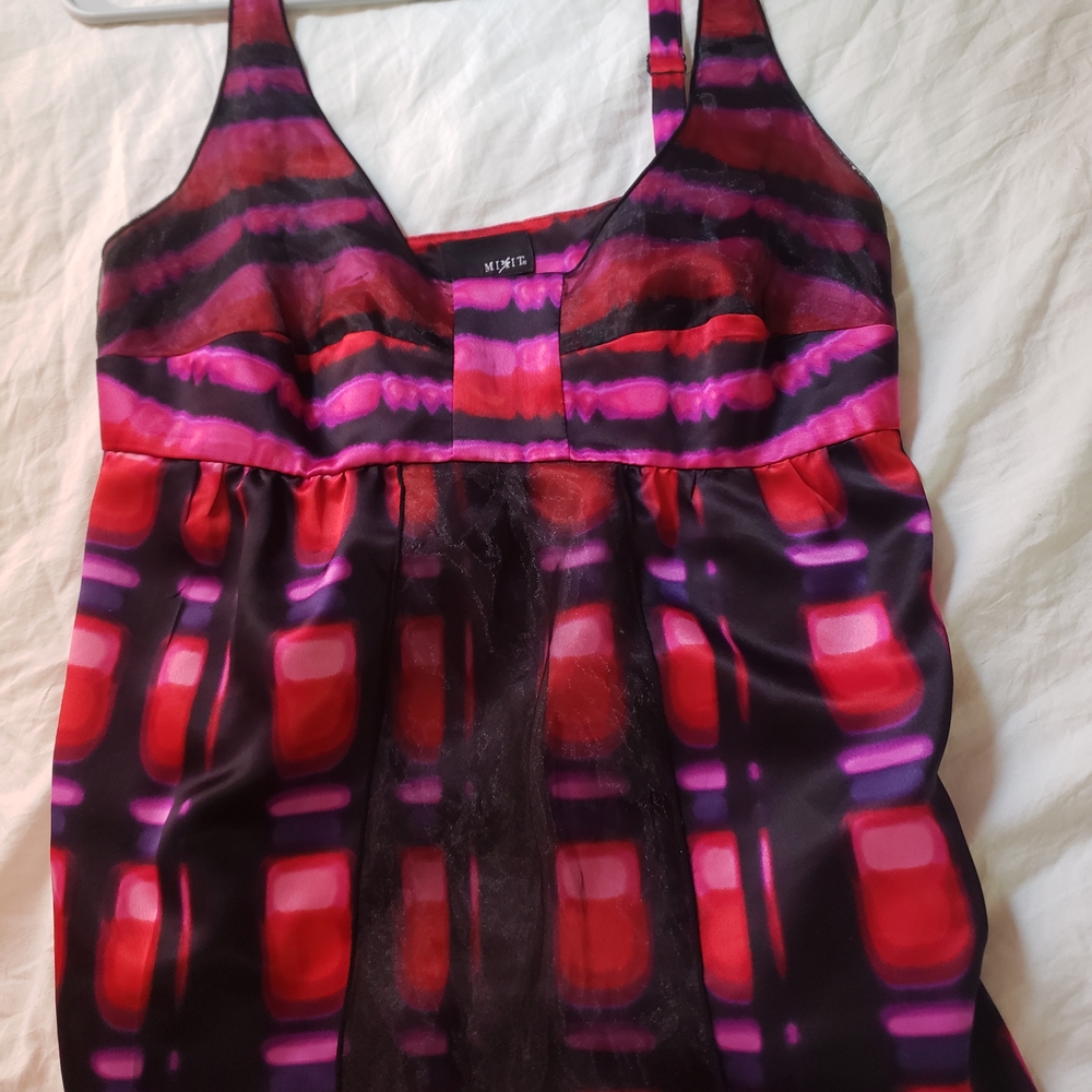 H&M Vibrant Red and Black Chemise